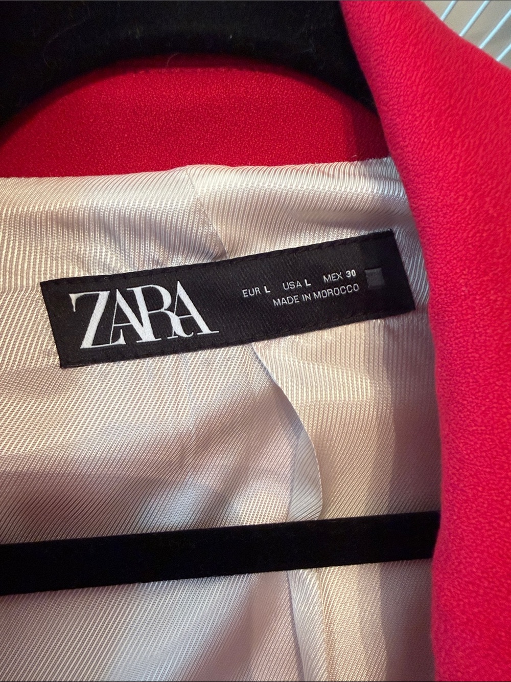 Zara Vibrant Red Double-Breasted Blazer with Gold Buttons - Picture 2 of 11